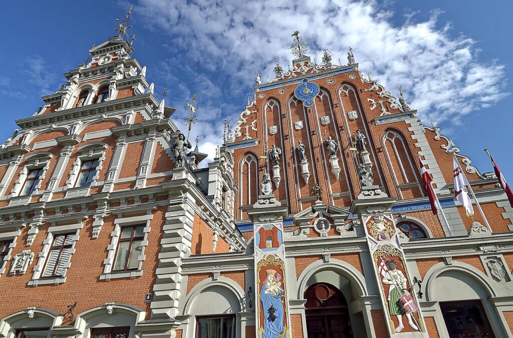 デリケートゾーンの黒ずみは婦人科で相談すべき？